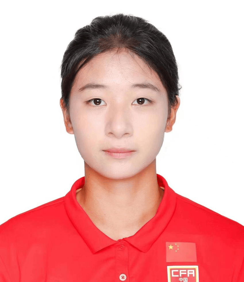 女足比赛中，中国队员王某获得最佳射手奖