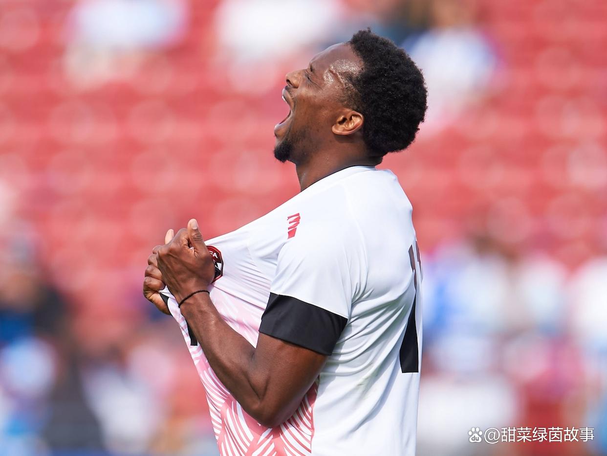 哥斯达黎加队表现出色，战胜对手