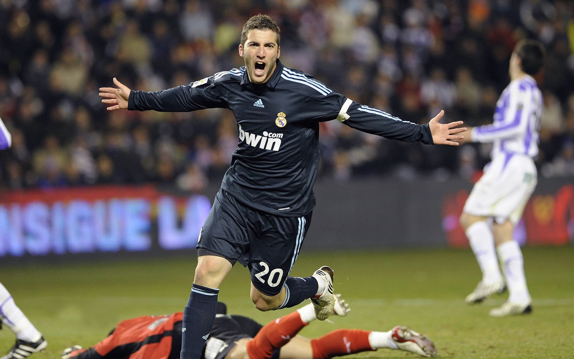 PG电子试玩-当英超争冠之夜遇见克莱式奇迹，一场跨越时空的体育史诗