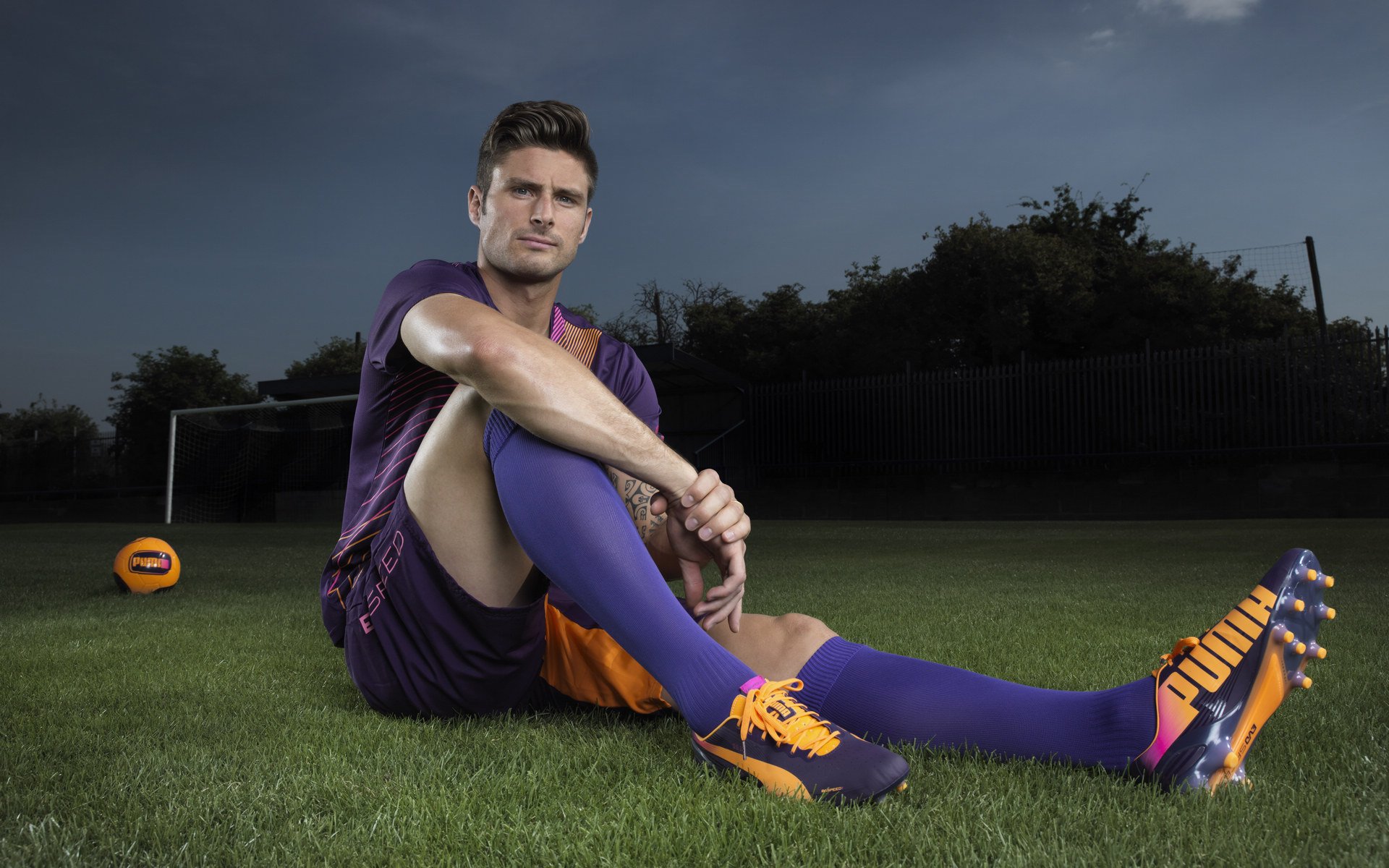 马刺式团队智慧带走开拓者，字母哥主宰比赛走向的现代篮球启示