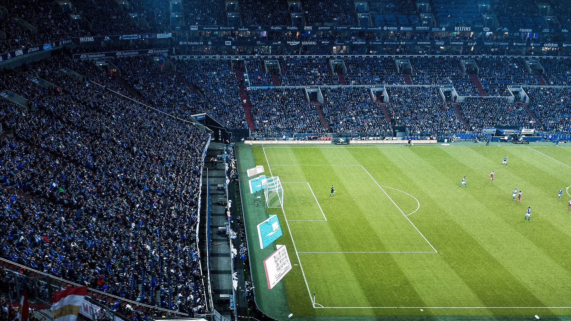 北京队血拼热火，范弗利特成为关键先生